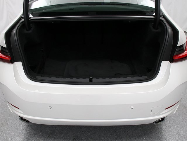 Used 2023 BMW 330i xDrive Sedan image 27