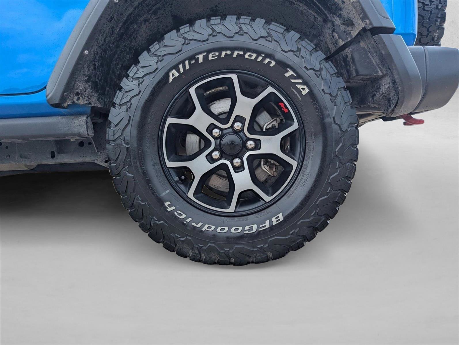 Used 2021 Jeep Wrangler Unlimited Rubicon w/ Cold Weather Group AWD/4WD image 22