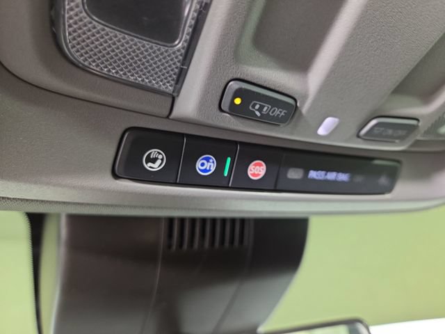 Used 2023 Chevrolet Silverado 1500 LT Trail Boss w/ LPO, Dark Essentials Package AWD/4WD image 27