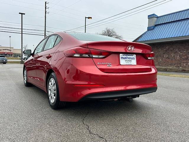 Used 2018 Hyundai Elantra SE image 4