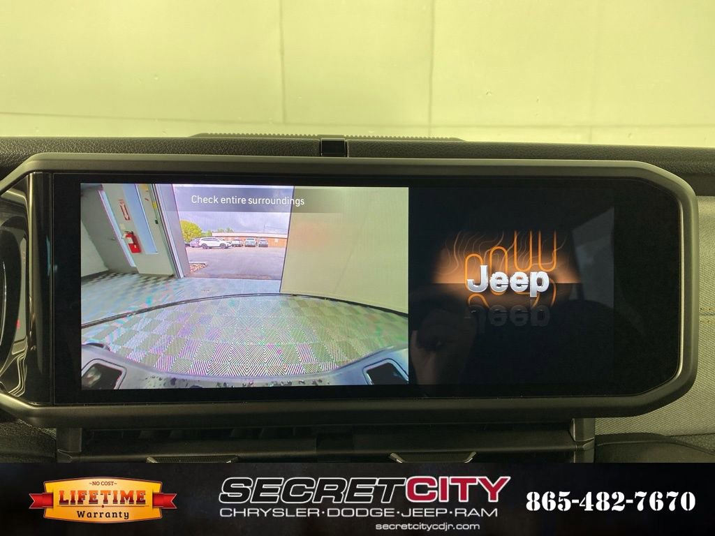 New 2025 Jeep Gladiator Sport image 21