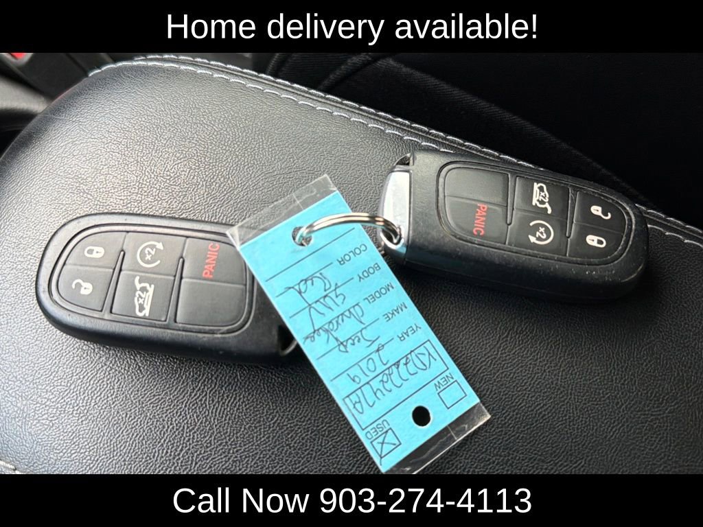 Used 2019 Jeep Cherokee Latitude Plus w/ Comfort/Convenience Group image 16