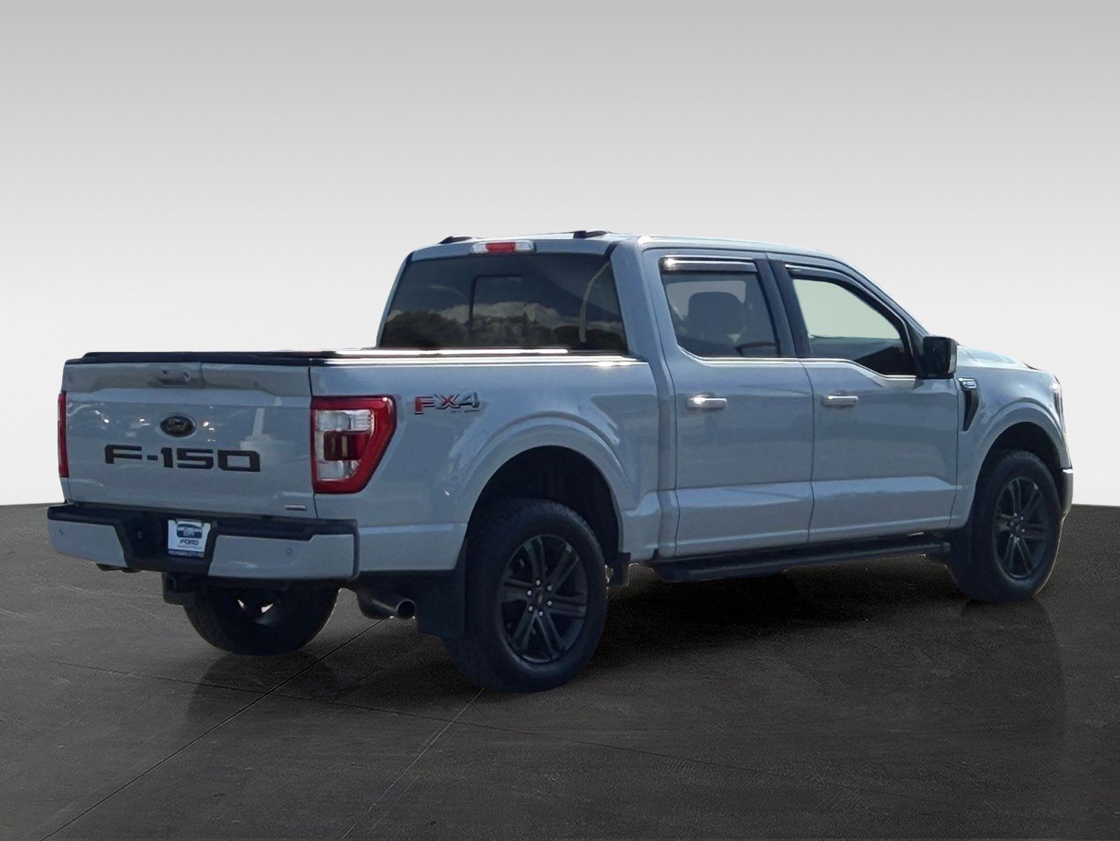 Used 2023 Ford F150 Lariat w/ Equipment Group 502A High AWD/4WD image 5