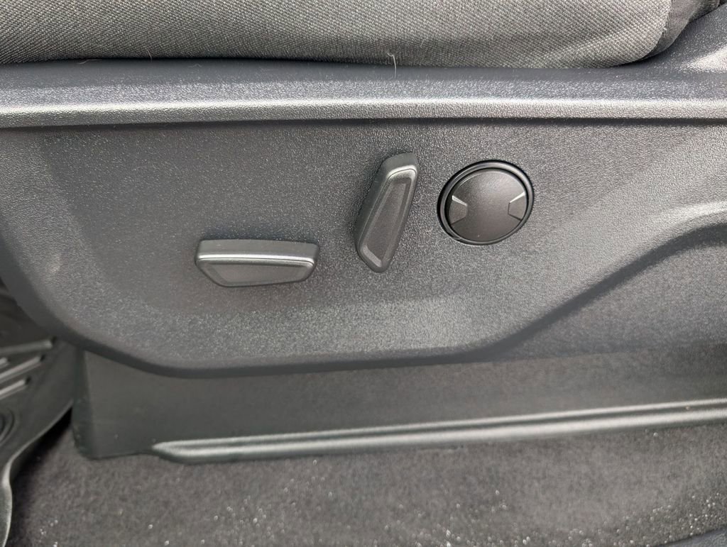 Used 2023 Ford F150 XLT w/ Equipment Group 302A High image 22