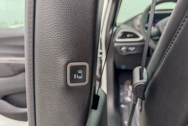 New 2026 Chrysler Pacifica Select image 27