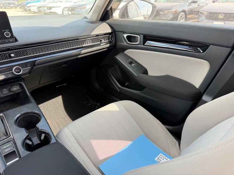 Certified 2023 Honda Civic EX image 17