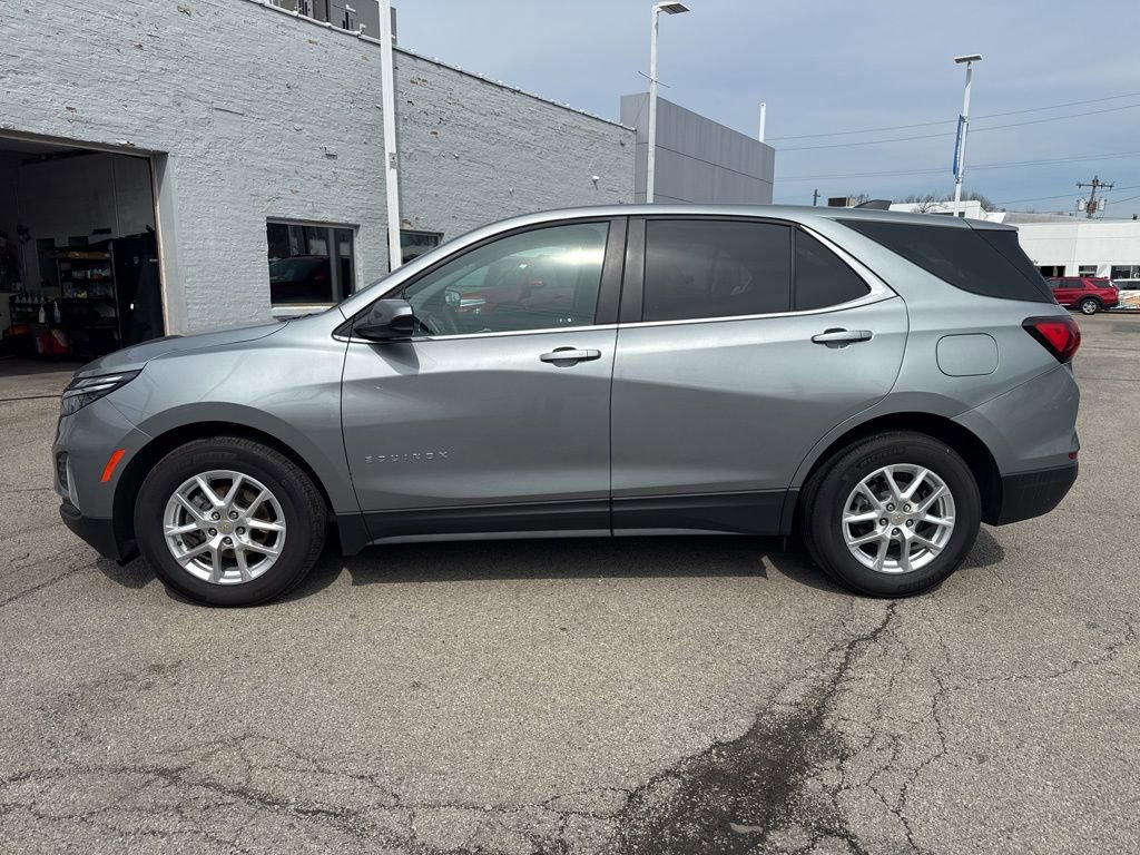 Used 2024 Chevrolet Equinox LT FWD image 4