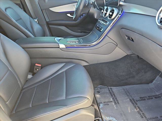 Used 2023 Mercedes-Benz GLC 300 GLC 300 image 20