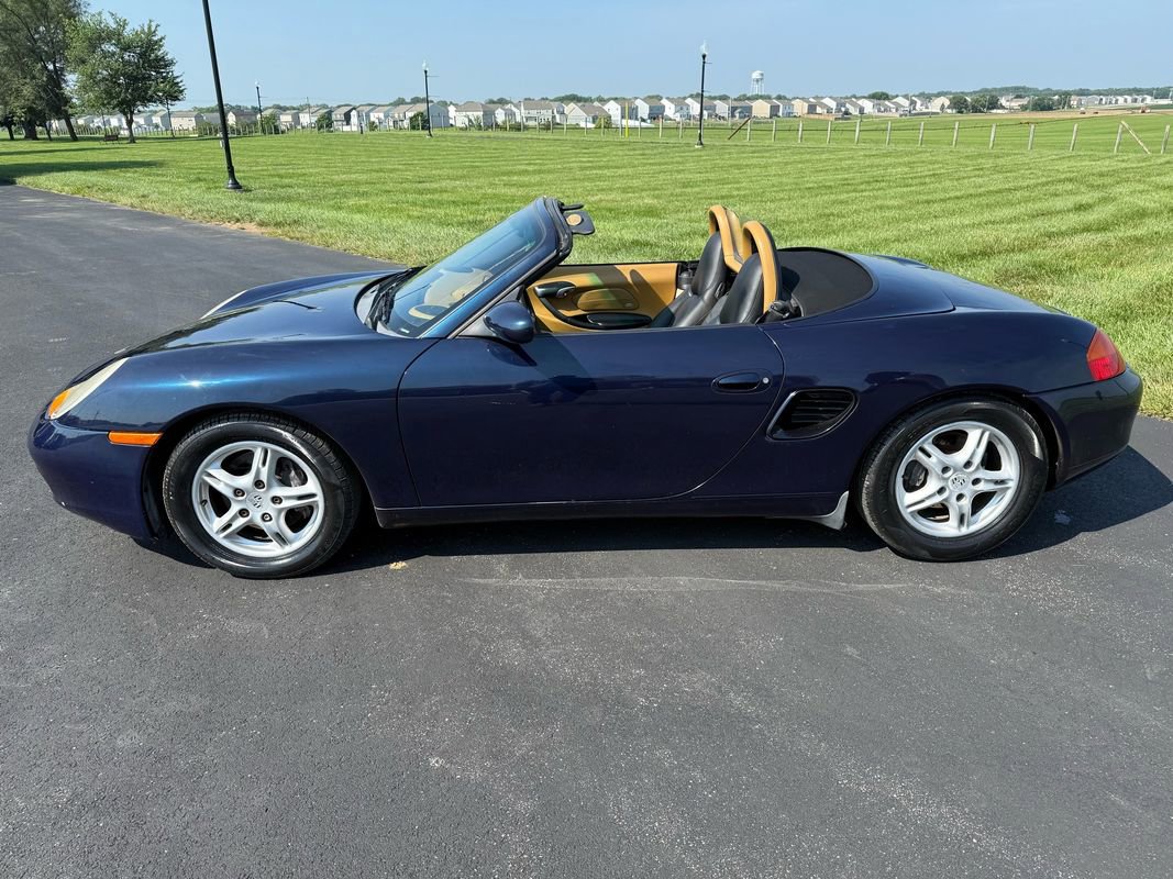Used 2000 Porsche Boxster image 7