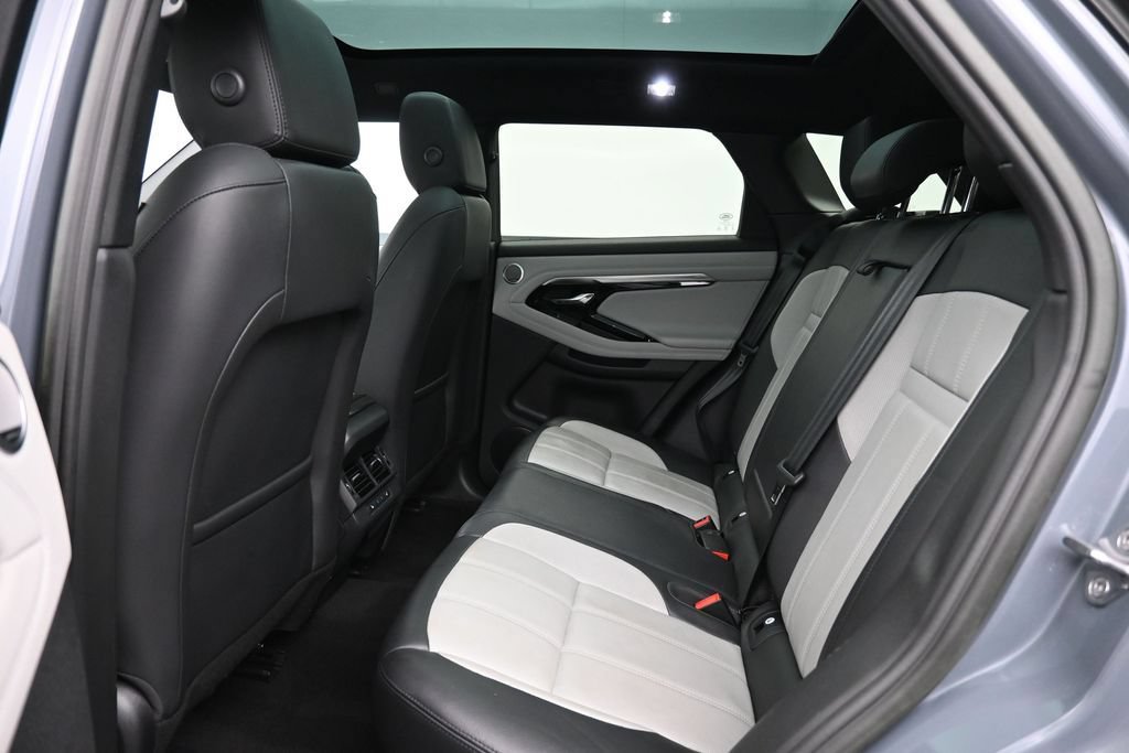 Used 2023 Land Rover Range Rover Evoque R-Dynamic SE AWD/4WD image 22