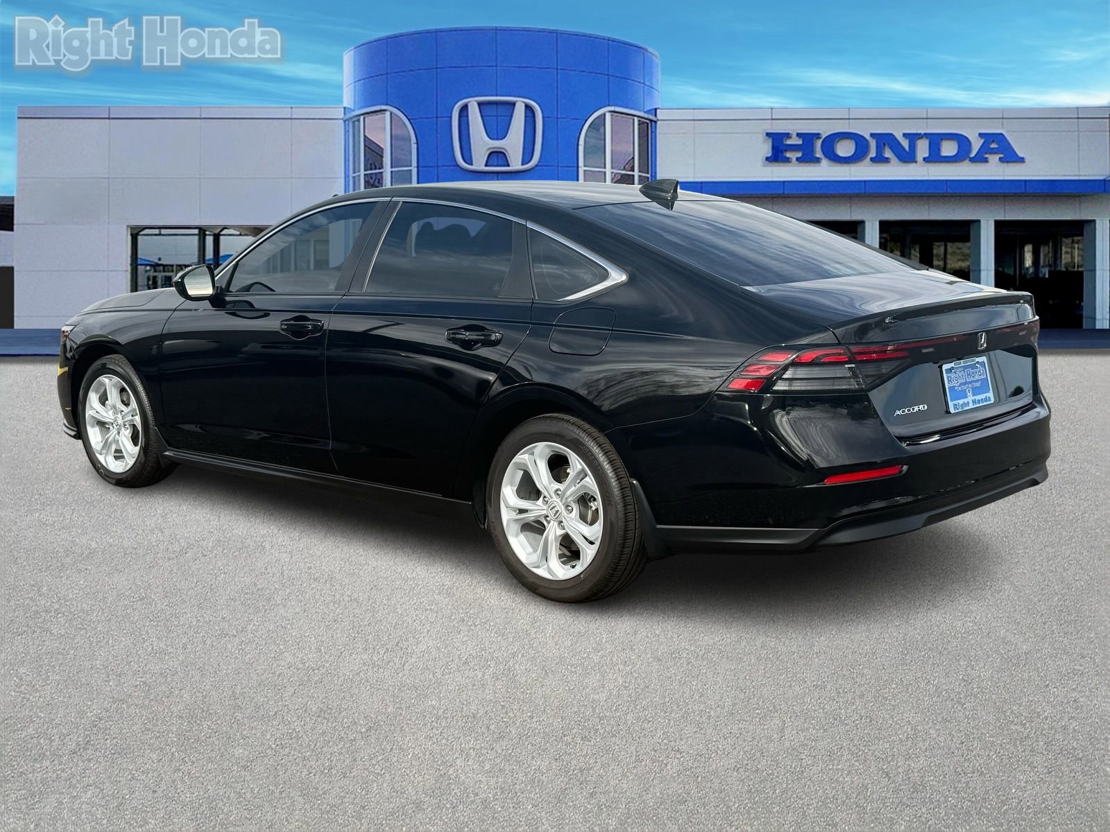 Used 2024 Honda Accord LX image 4
