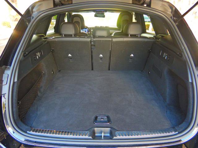 Used 2024 Mercedes-Benz GLC 300 4MATIC image 15