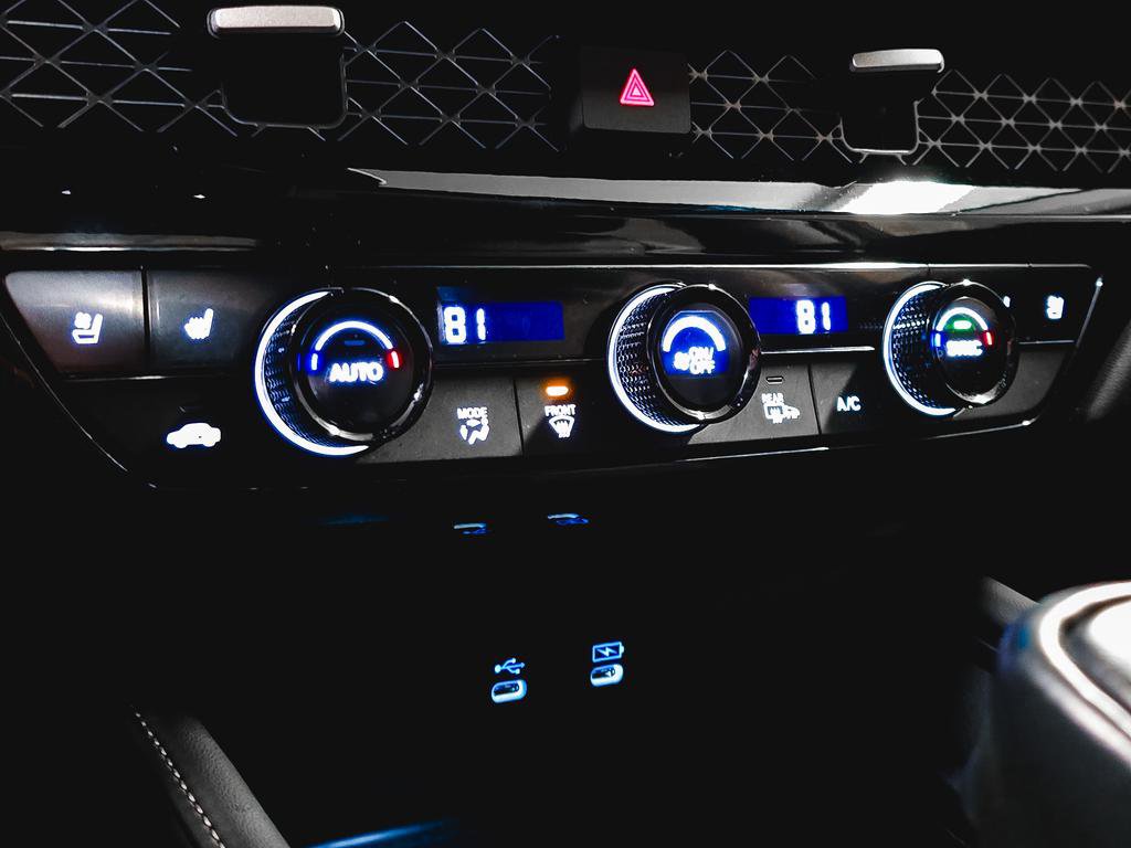 Used 2023 Honda Accord Touring image 17