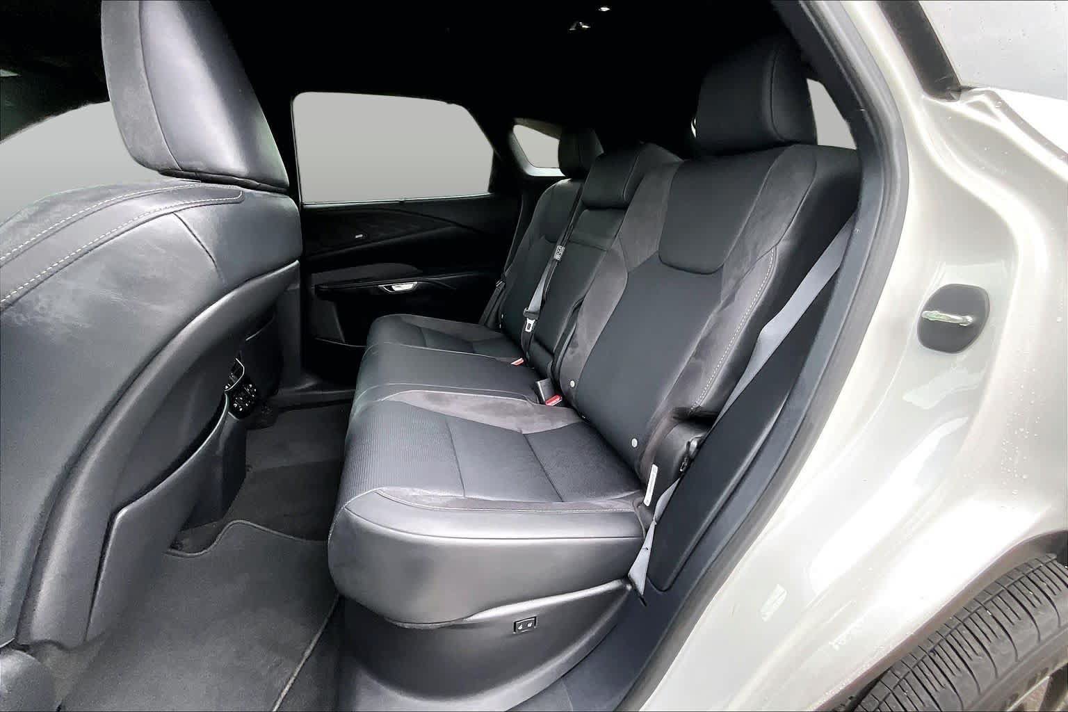 Used 2024 Lexus RX 350 FWD w/ Convenience Package image 20