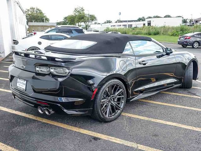 Used 2021 Chevrolet Camaro ZL1 RWD image 8