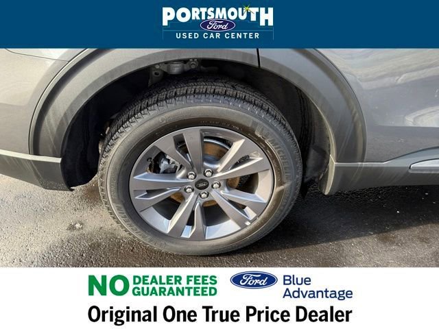 Used 2022 Ford Explorer XLT w/ Equipment Group 202A image 35