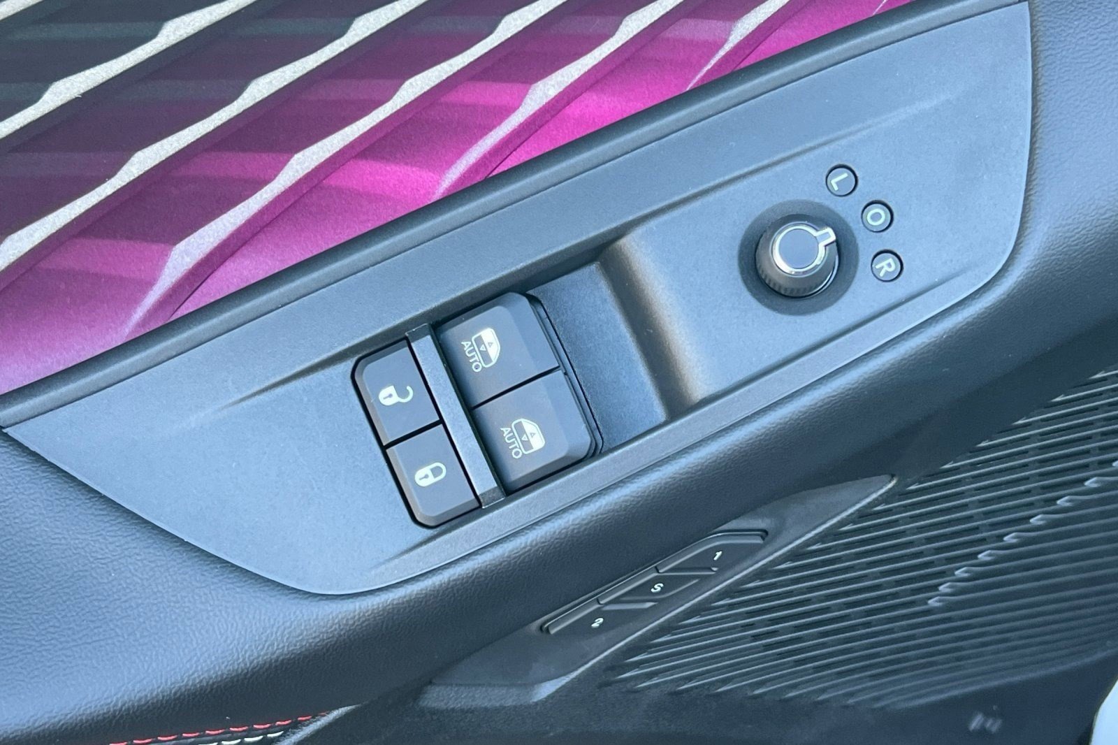 Used 2024 Dodge Charger R/T w/ Plus Group image 13