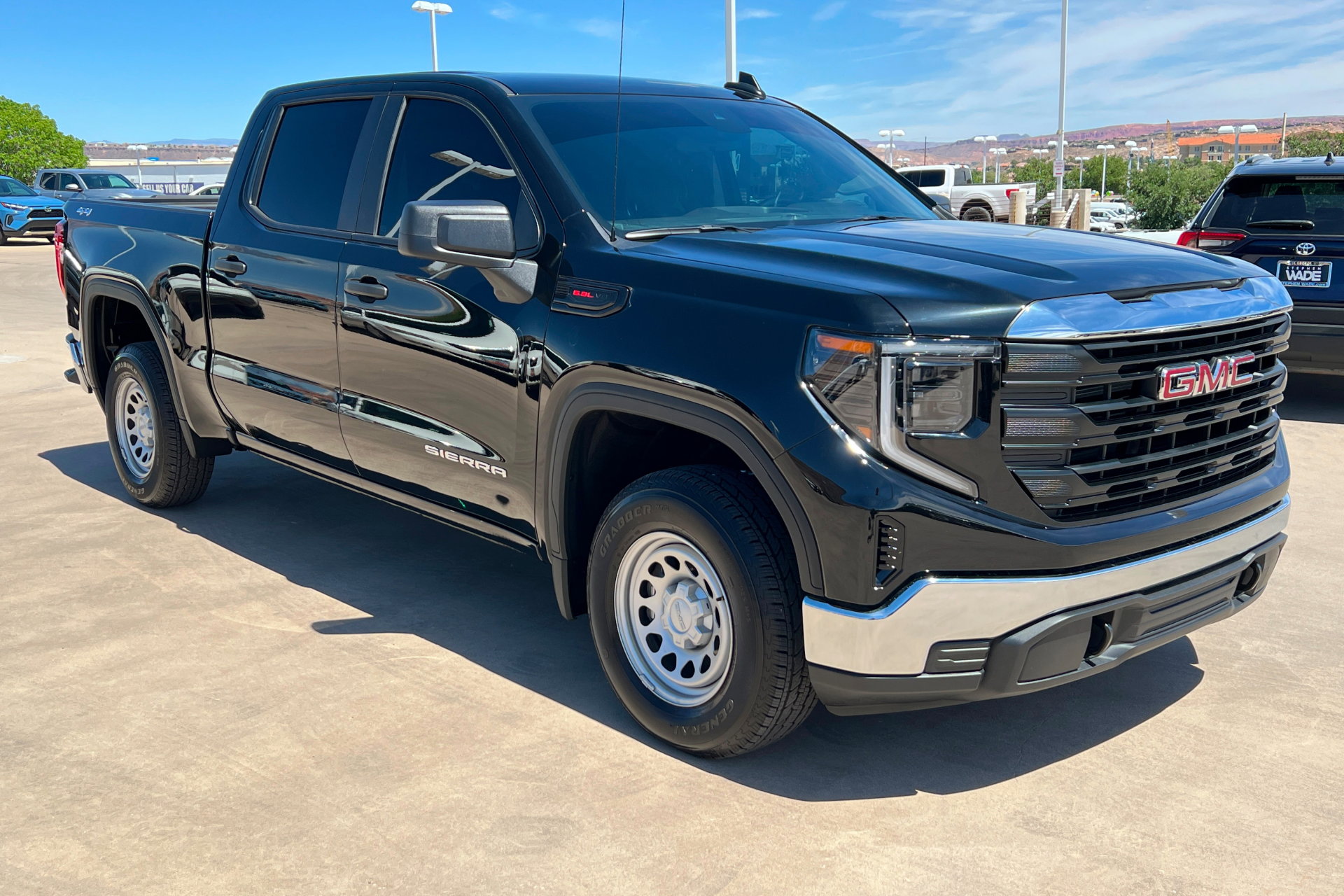Used 2026 GMC Sierra 1500 Pro w/ Pro Value Package AWD/4WD image 8