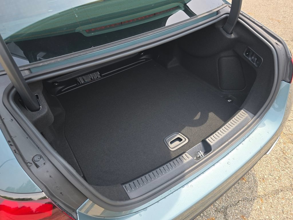 New 2027 Mercedes-Benz E 450 4MATIC Sedan image 19