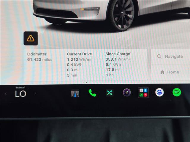 Used 2024 Tesla Model Y Long Range RWD image 11