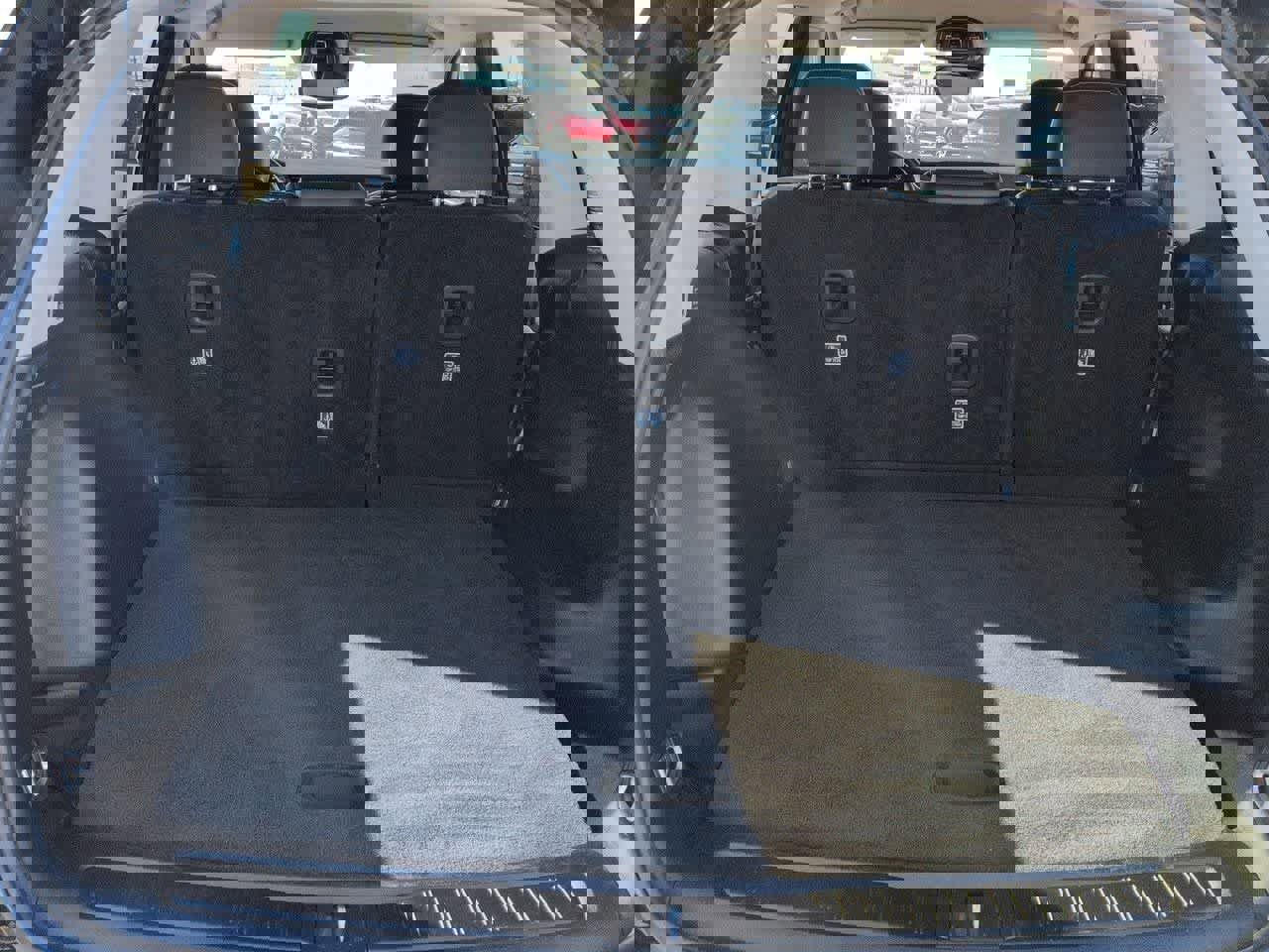 Used 2022 Jeep Grand Cherokee Limited image 32