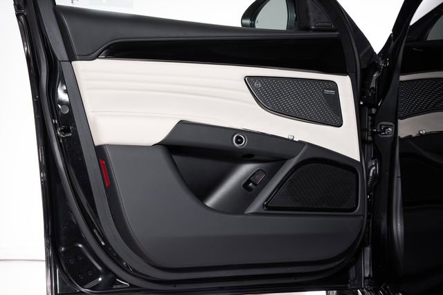 Used 2024 Maserati Grecale GT image 53