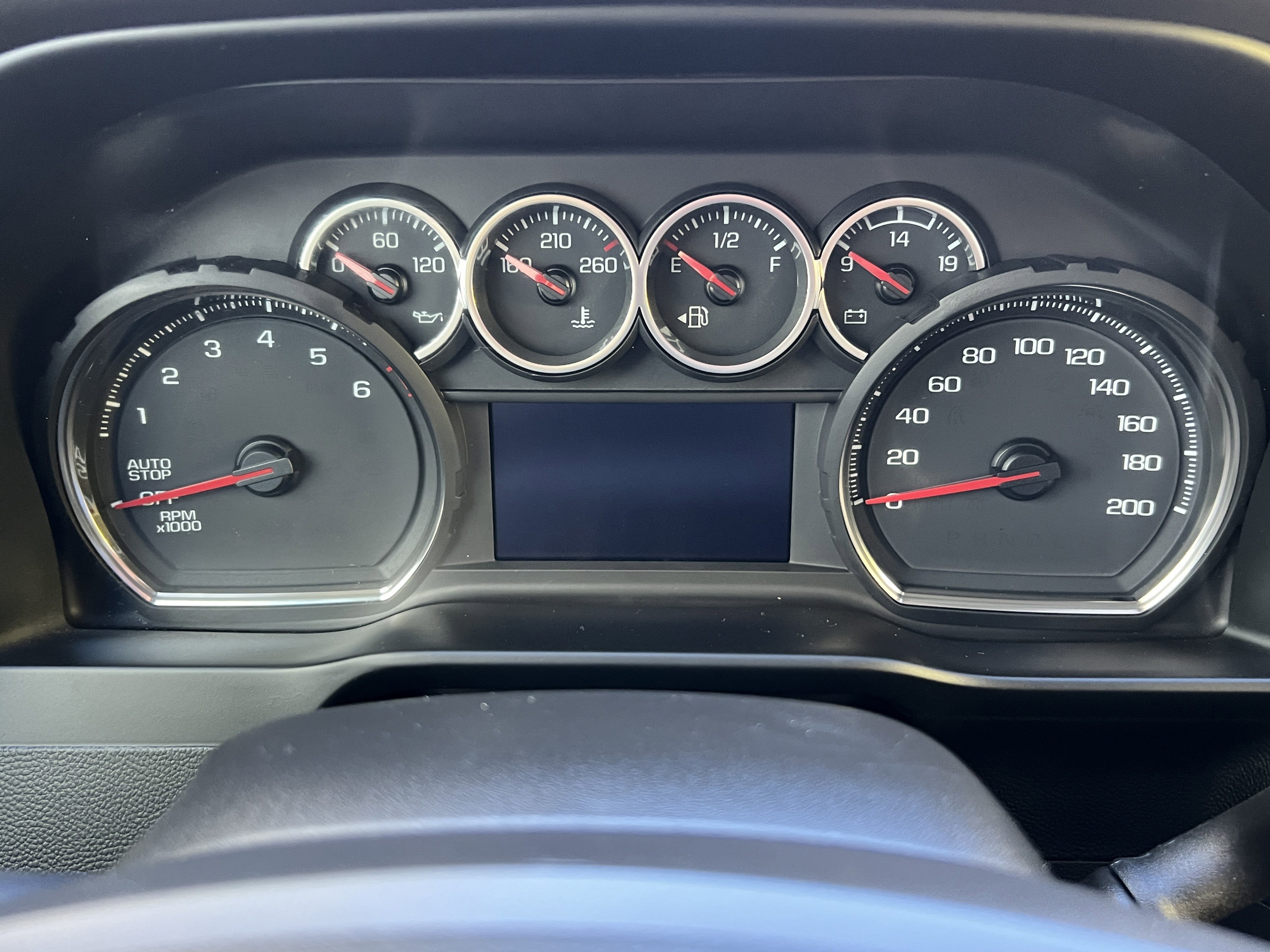 Used 2022 Chevrolet Silverado 1500 LT image 25