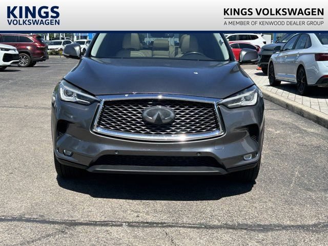 Used 2019 INFINITI QX50 Luxe AWD/4WD image 2