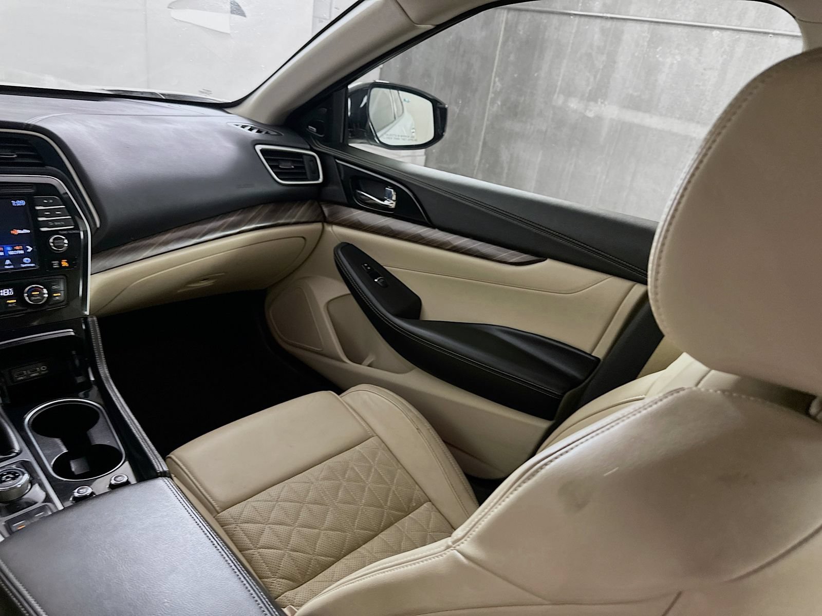 Used 2018 Nissan Maxima Platinum FWD image 24