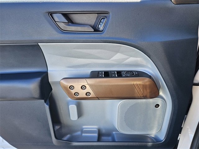 Used 2024 Ford Maverick Lariat w/ FX4 Off-Road Package image 32