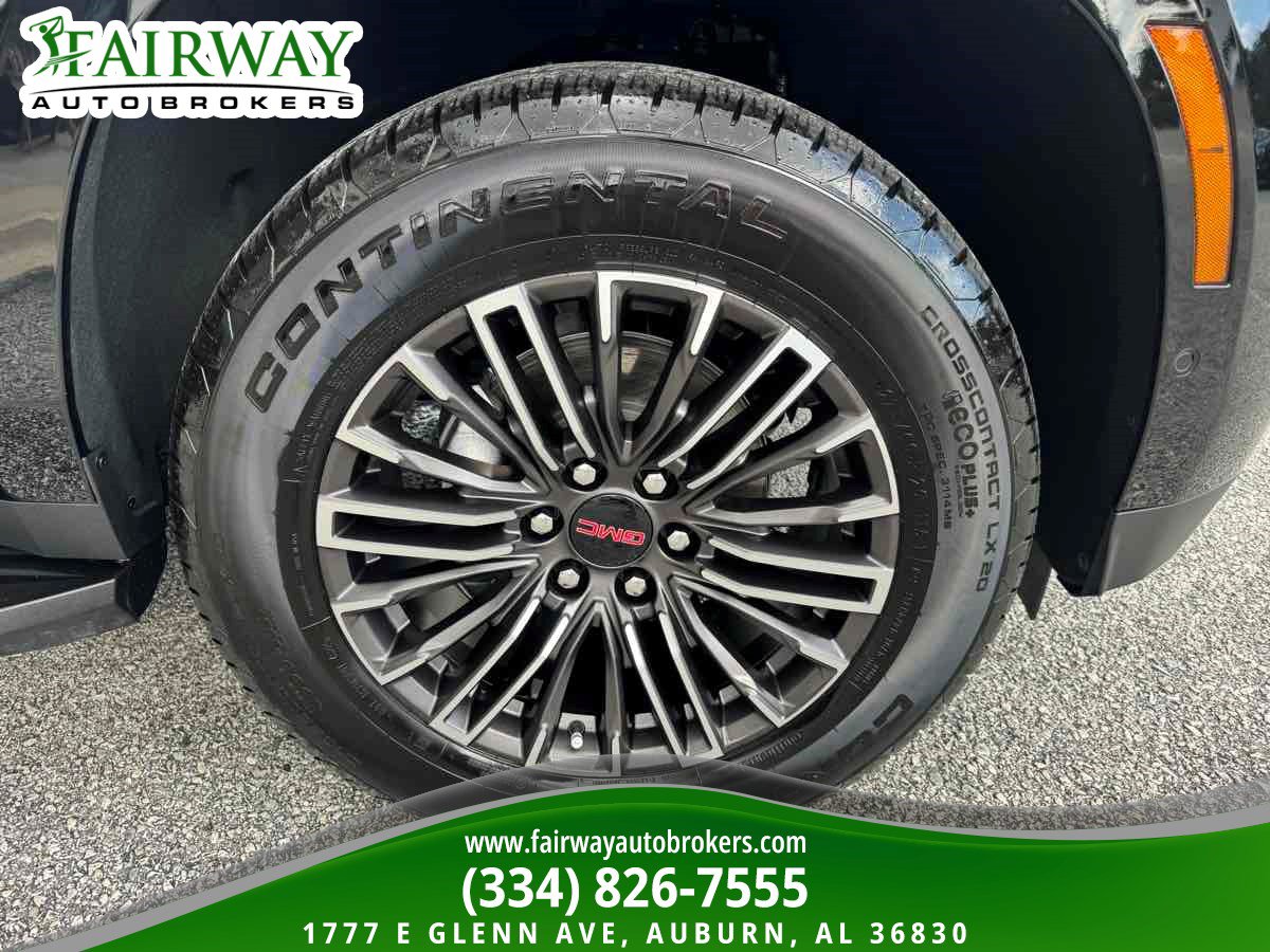 Used 2026 GMC Yukon Elevation w/ Elevation Premium Package AWD/4WD image 38