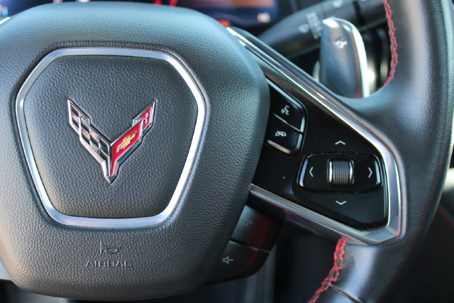 Used 2021 Chevrolet Corvette Stingray Convertible w/ Z51 Performance Package RWD image 18