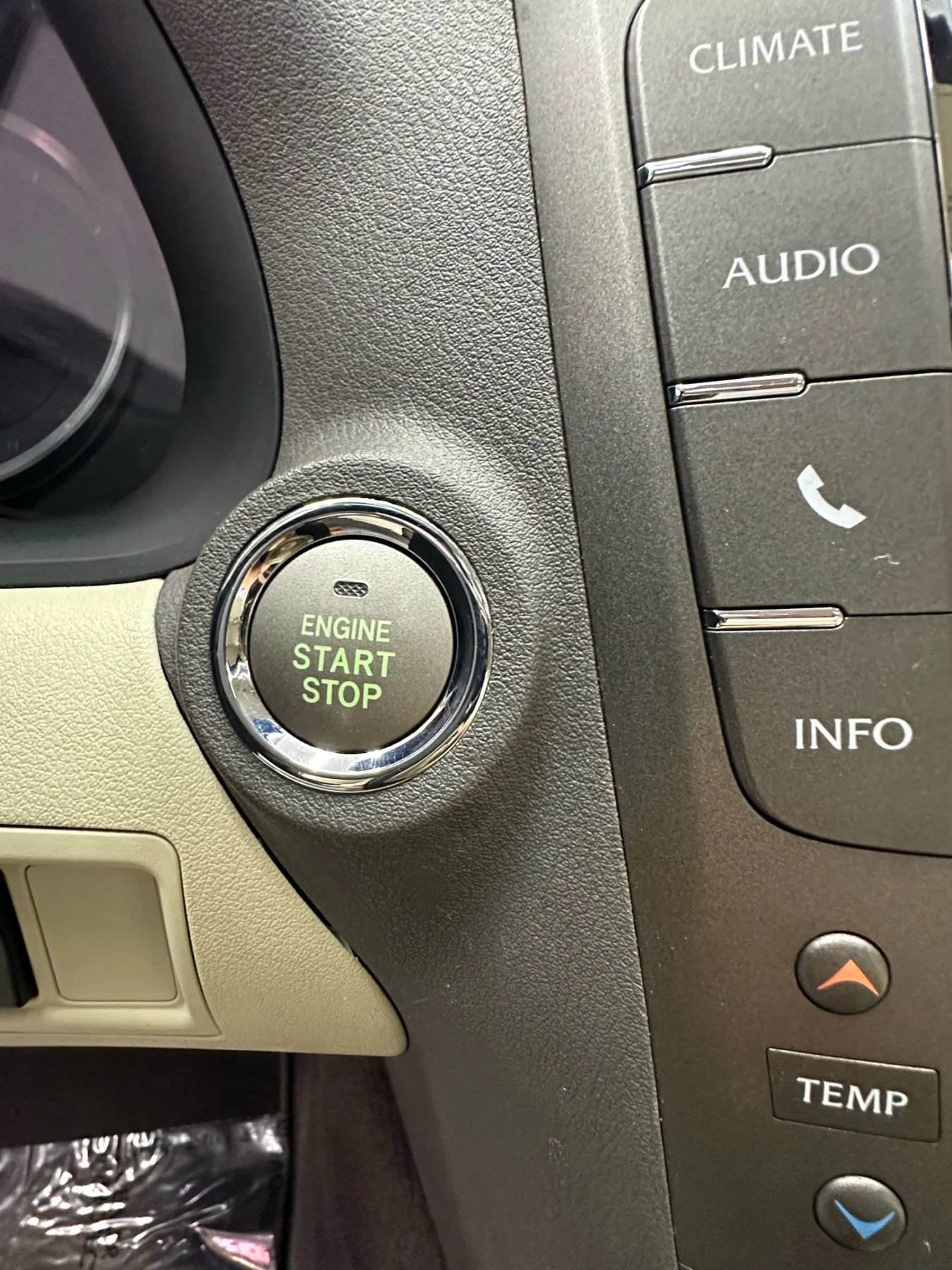 Used 2013 Lexus IS 250 w/ Premium Pkg Value Edition image 17