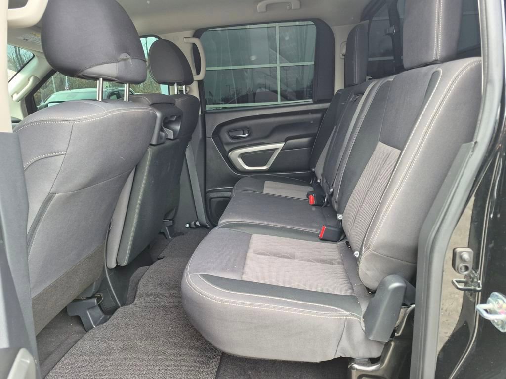Used 2022 Nissan Titan SV w/ Accessory Utility Package image 13