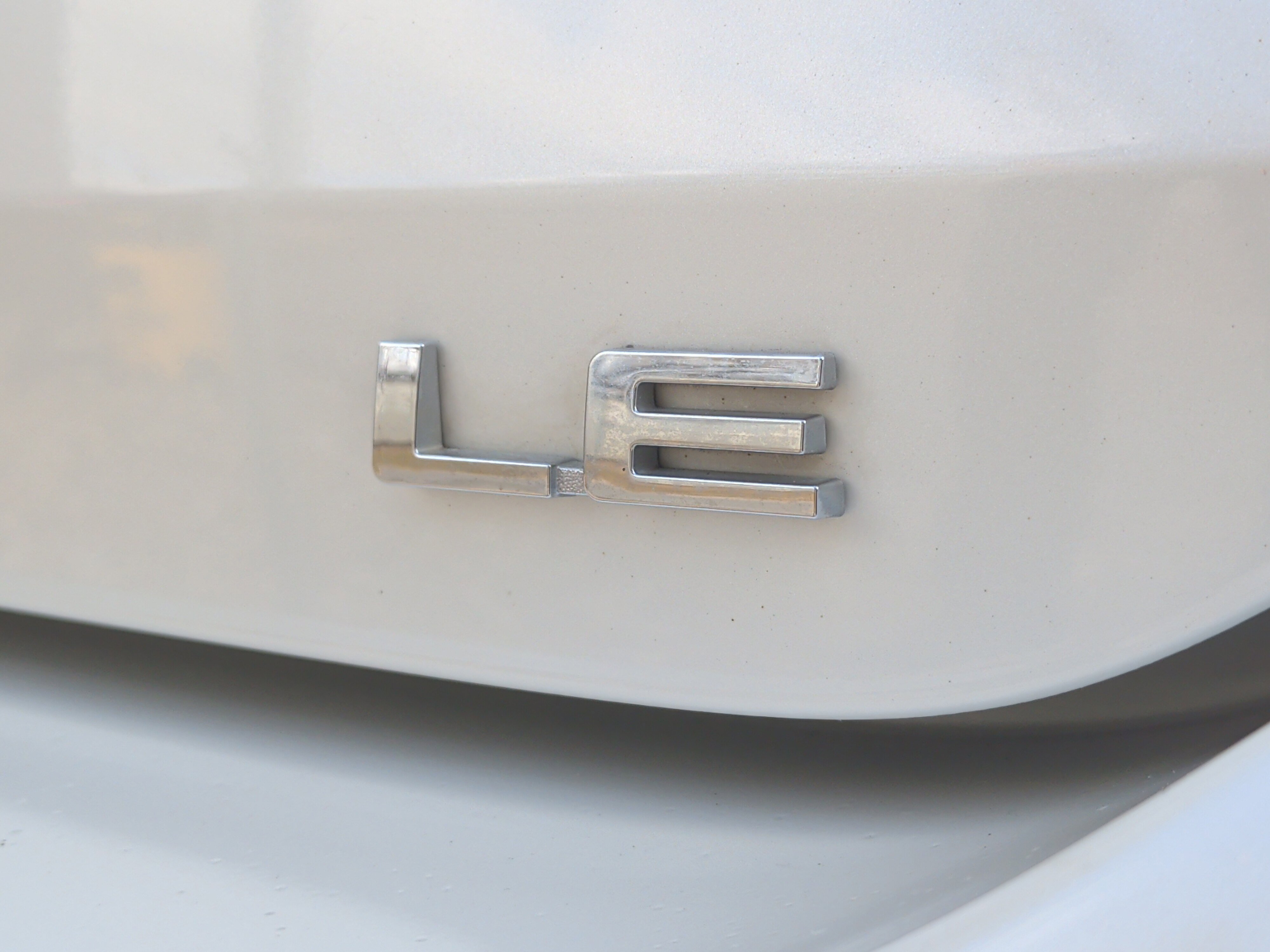 Used 2021 Toyota Highlander LE image 36