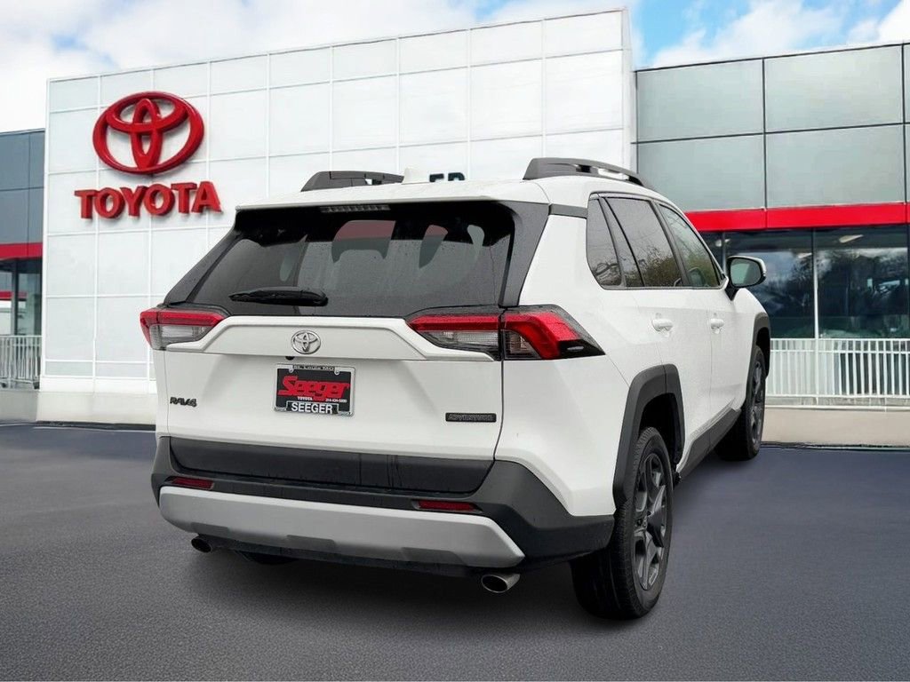 Used 2024 Toyota RAV4 Adventure video 3