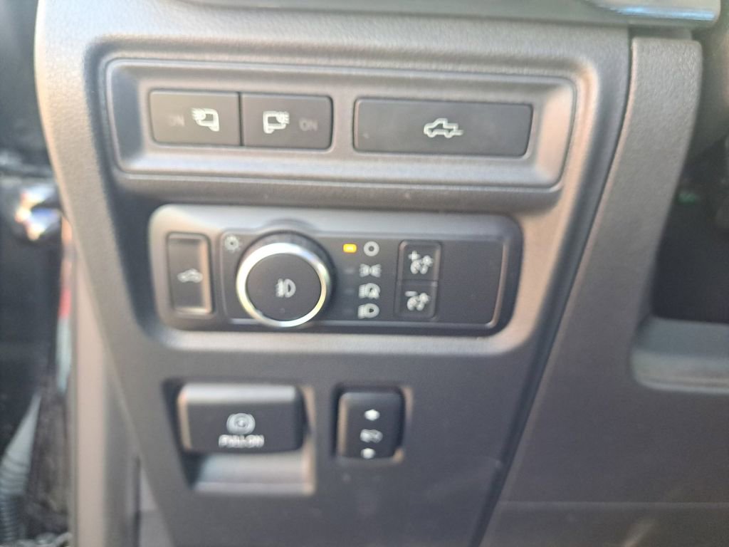 Used 2021 Ford F150 Lariat image 32