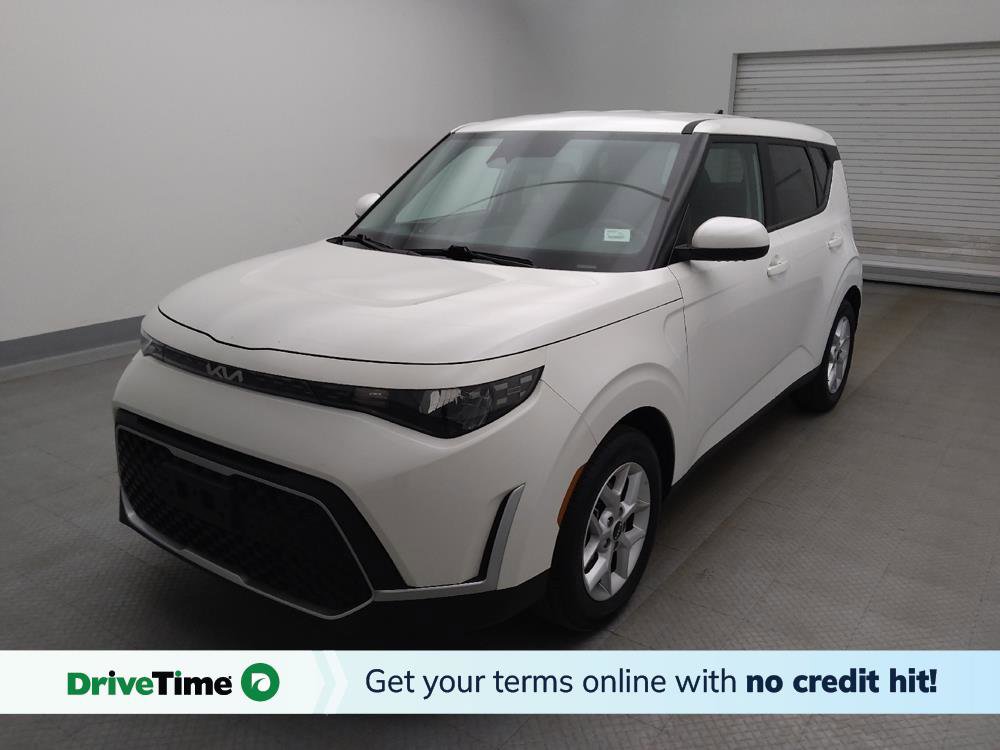 Used 2025 Kia Soul S FWD image 1