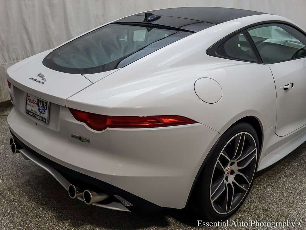 Used 2016 Jaguar F-TYPE R image 7