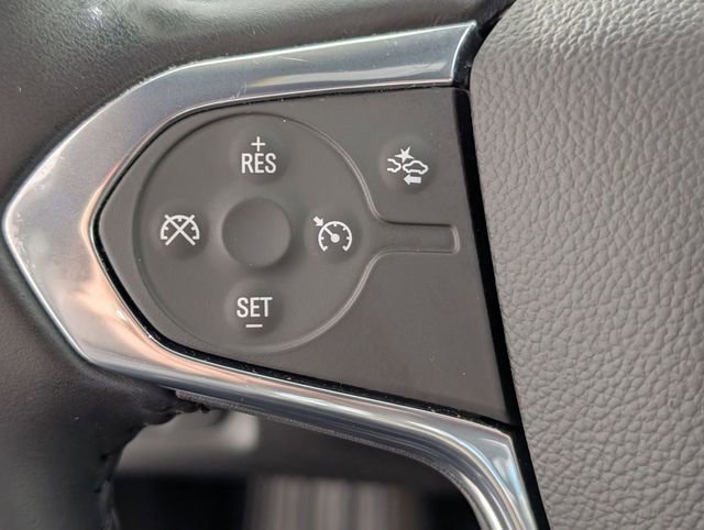 Used 2022 Chevrolet Traverse LT image 15