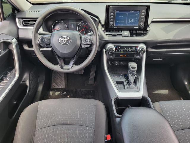 Used 2022 Toyota RAV4 XLE FWD image 6