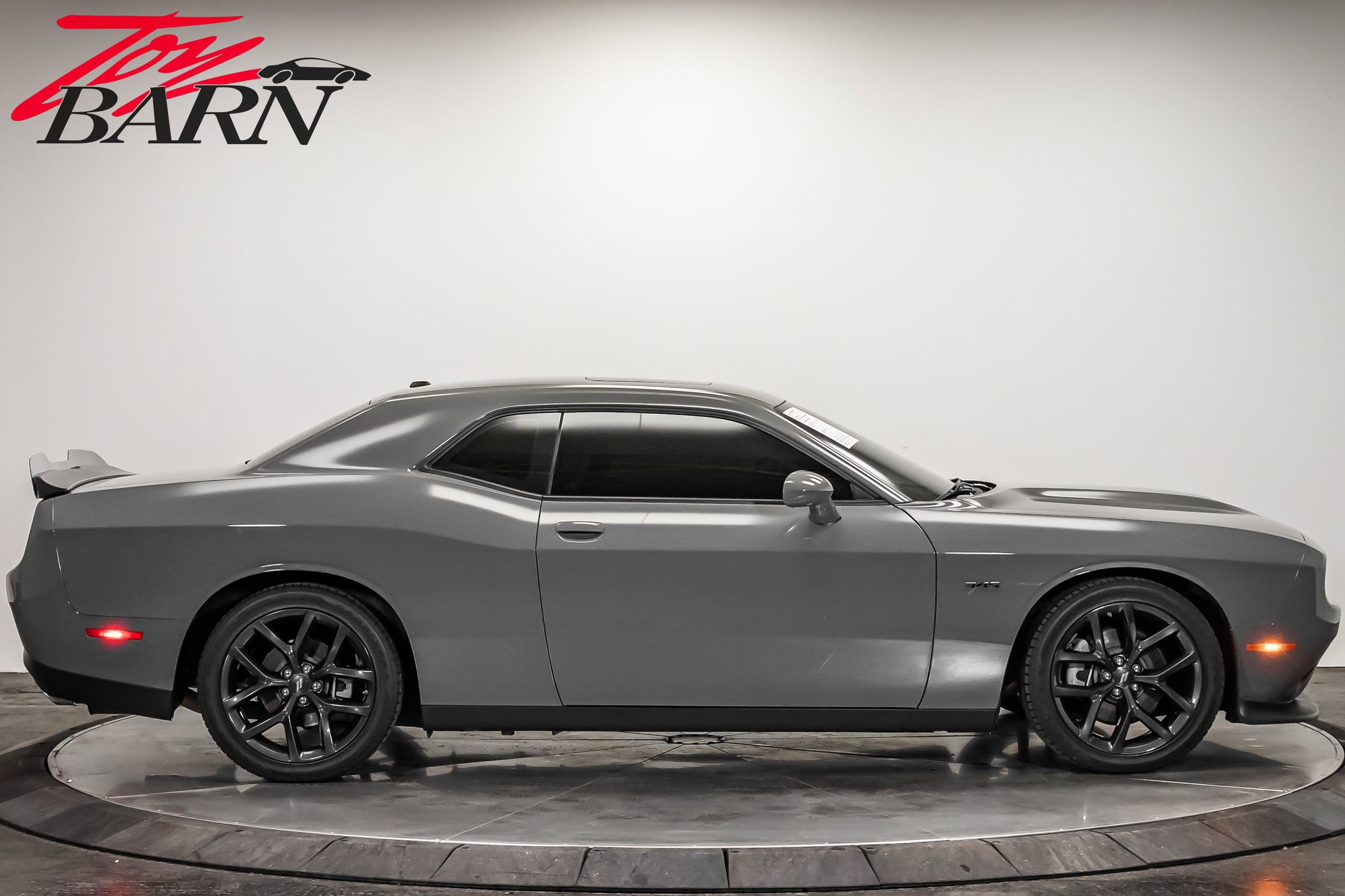 Used 2023 Dodge Challenger R/T w/ Blacktop Package image 6