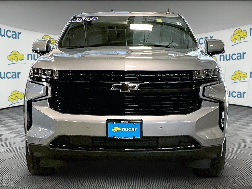 Used 2024 Chevrolet Tahoe RST w/ Luxury Package AWD/4WD image 2