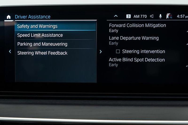 Used 2023 BMW 530i xDrive w/ Convenience Package image 26