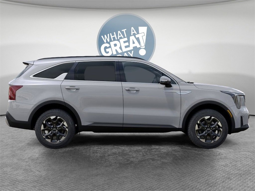New 2026 Kia Sorento S image 7