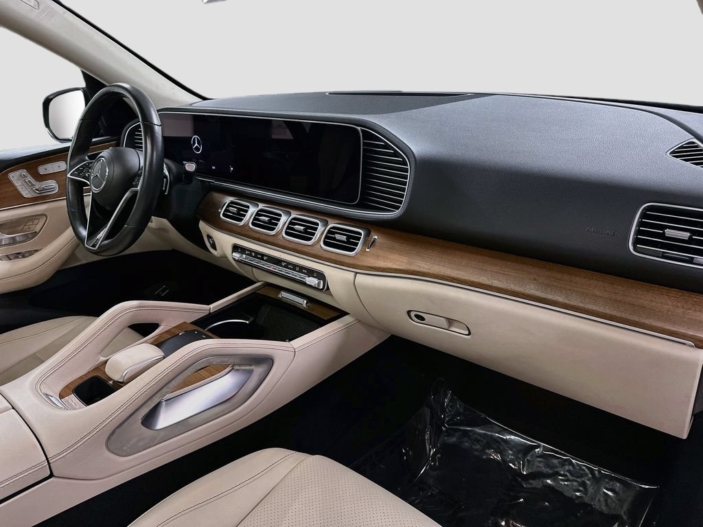 Certified 2024 Mercedes-Benz GLE 350 4MATIC w/ AMG Line Exterior image 30