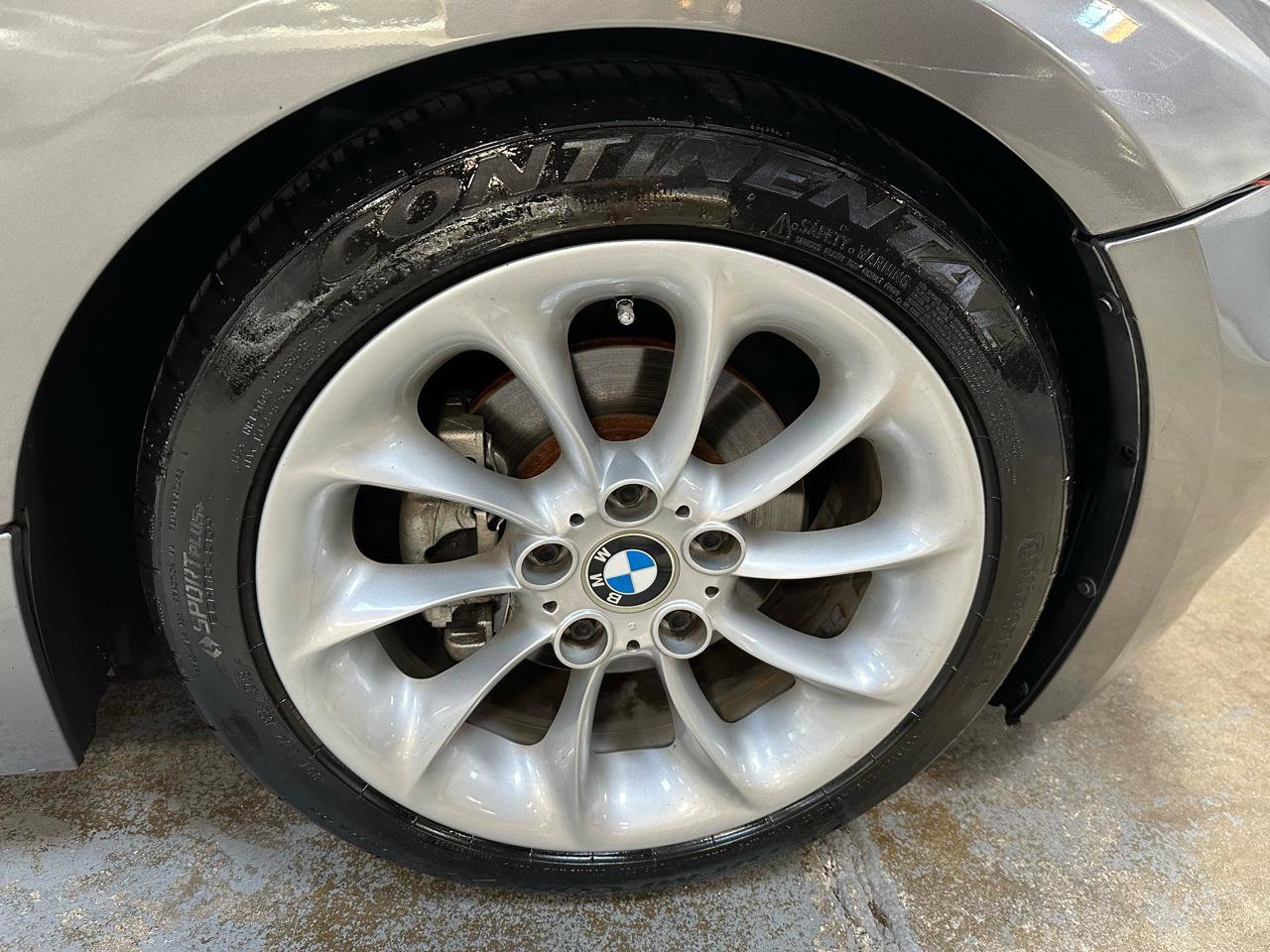 Used 2003 BMW Z4 2.5i RWD image 18
