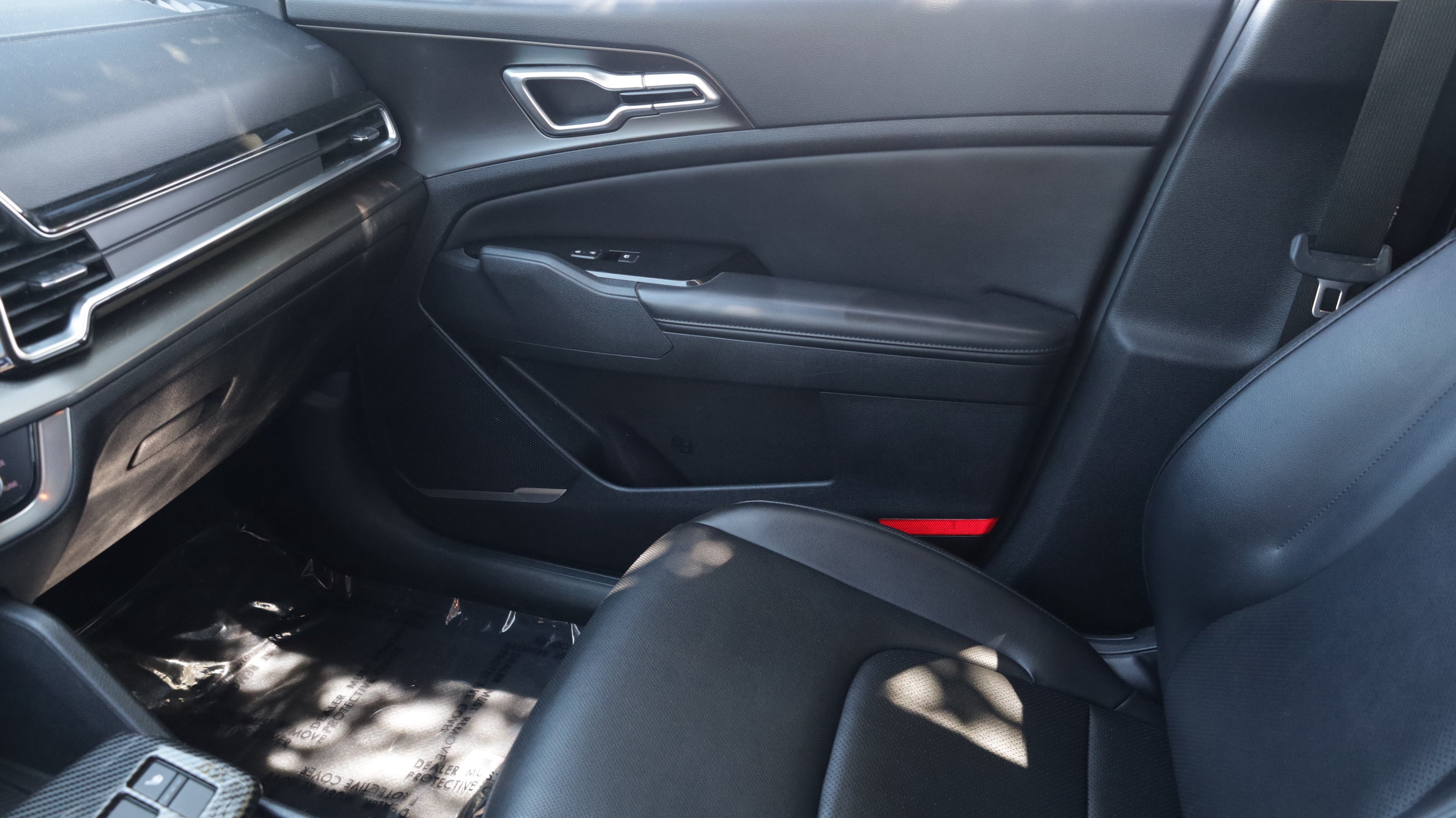 Used 2023 Kia Sportage EX FWD image 12
