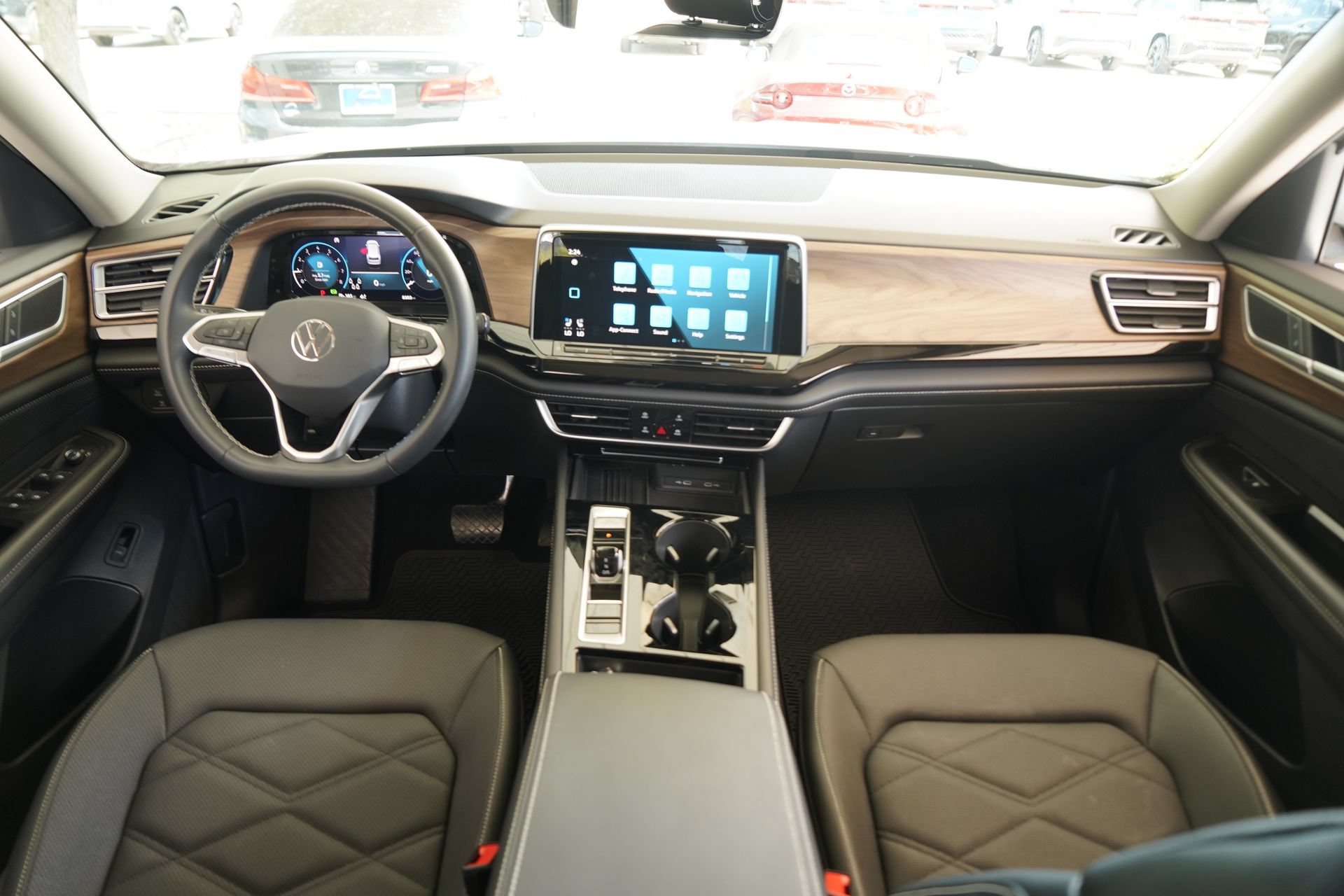 Certified 2026 Volkswagen Atlas SE FWD image 25