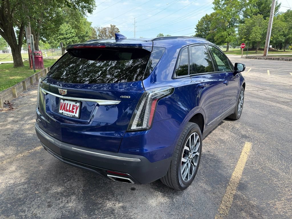 Used 2024 Cadillac XT5 Sportv w/ Technology Package AWD/4WD image 9